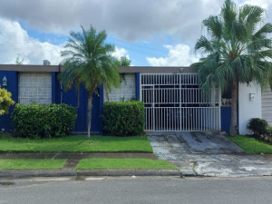 casas en venta o alquiler en Río Piedras