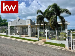 casas en venta o alquiler en Cabo Rojo