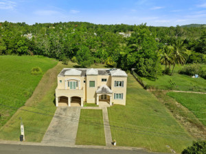 casas en venta o alquiler en Cabo Rojo