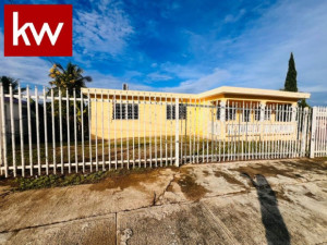 casas en venta o alquiler en Guánica