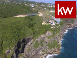 casas en venta o alquiler en Quebradillas
