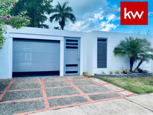 casas en venta o alquiler en Guaynabo