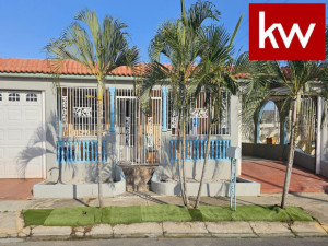 casas en venta o alquiler en Guánica