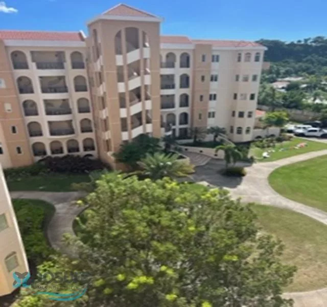 Condo Alborada