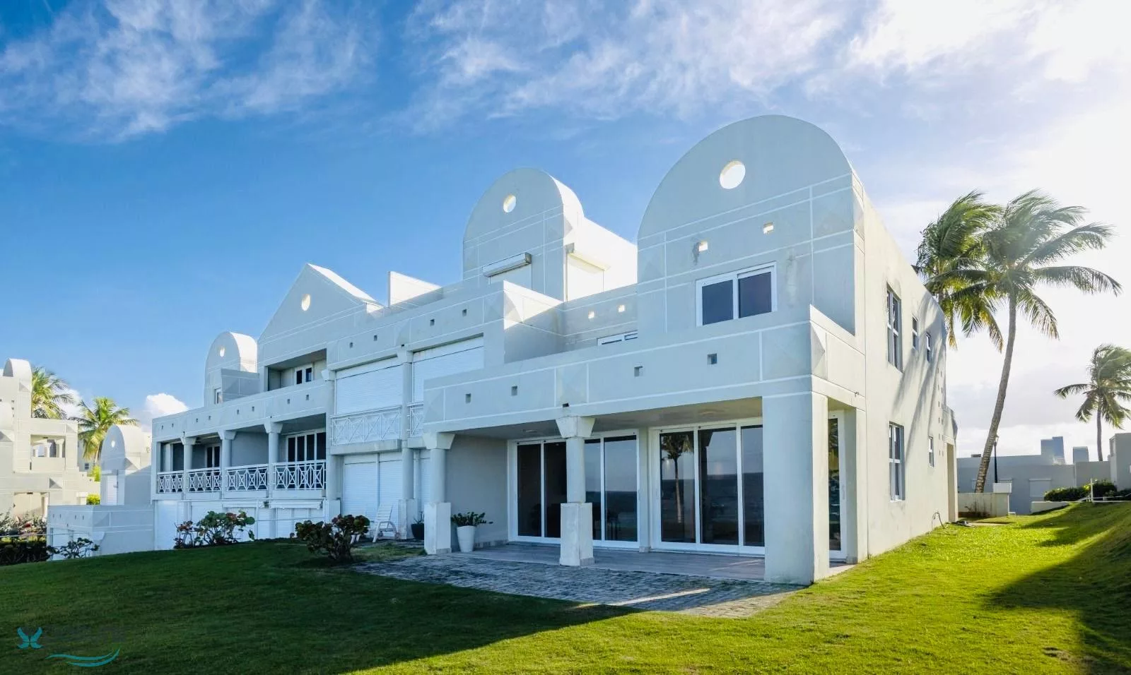 Condo Costa Dorada II