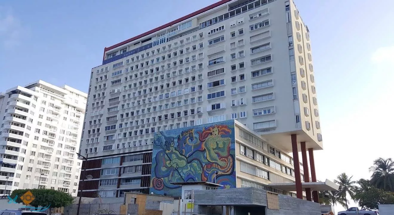 Condo Surfside Mansions