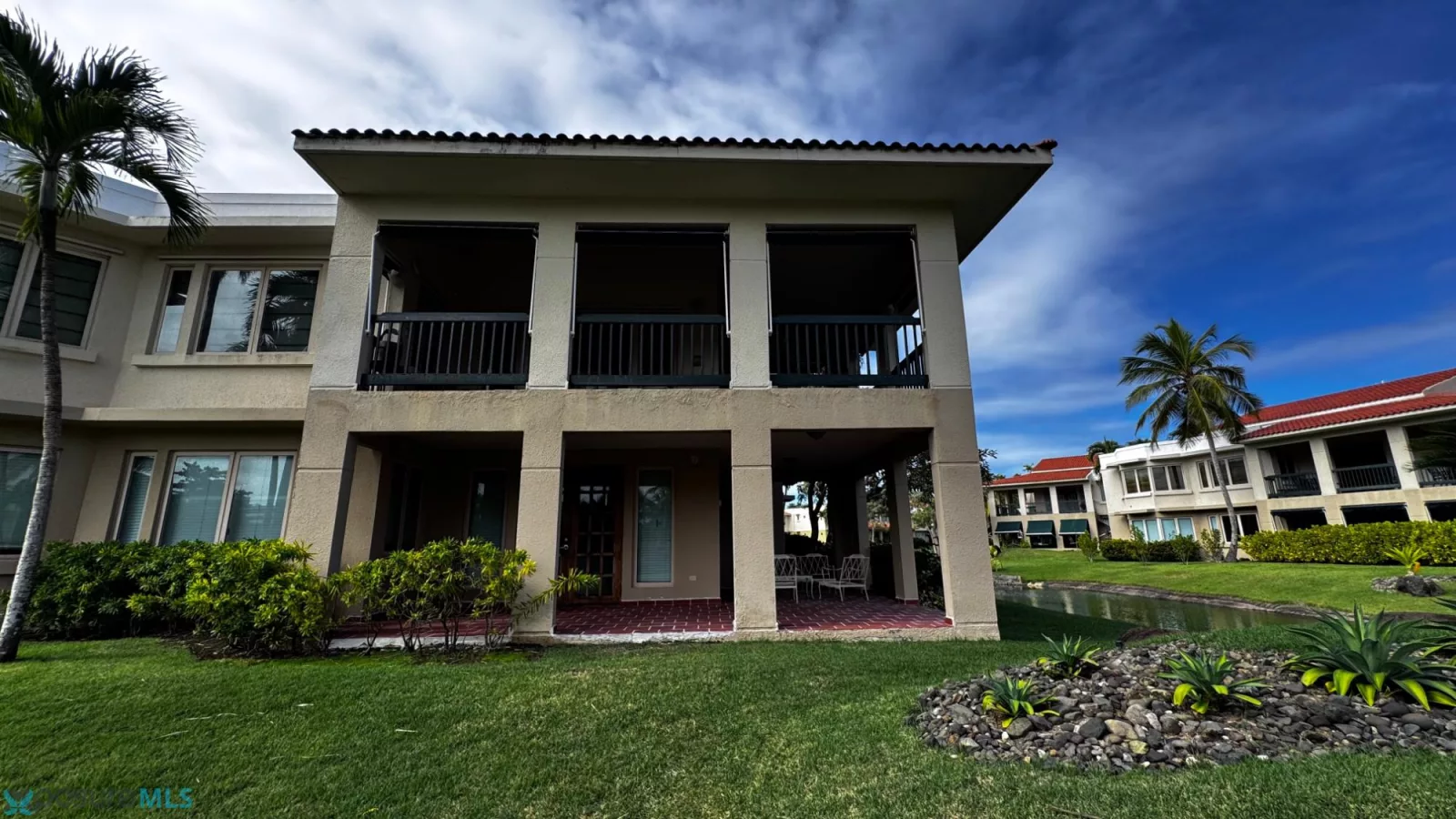 Condo Lakeside Villas