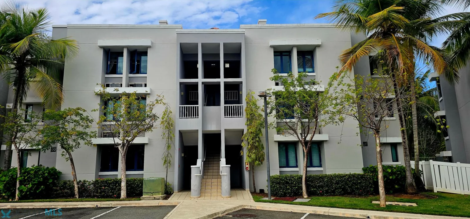 Condo Palma Dorada Village