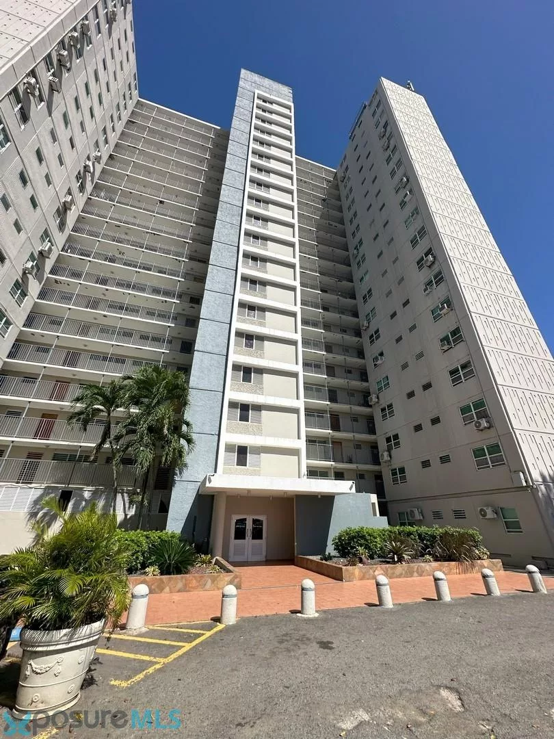 Condo Golden View Plaza