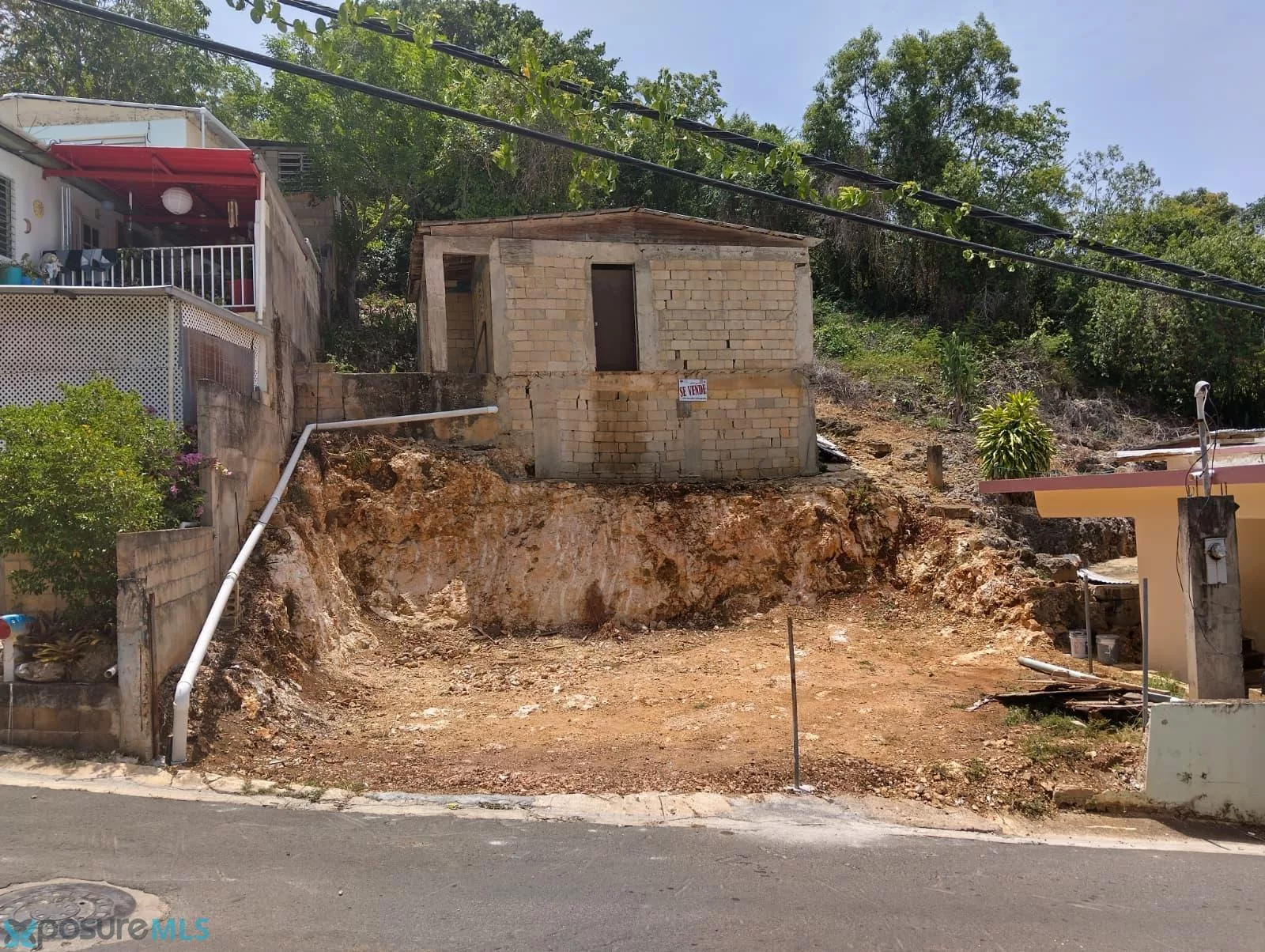 Barrio Garrochales