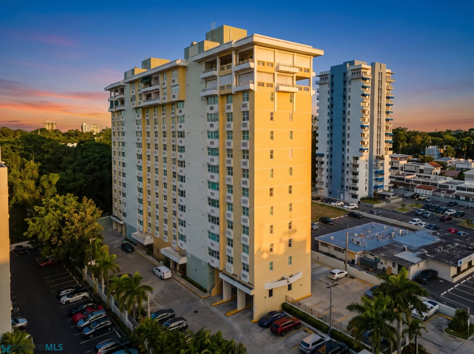 Condo El Laurel