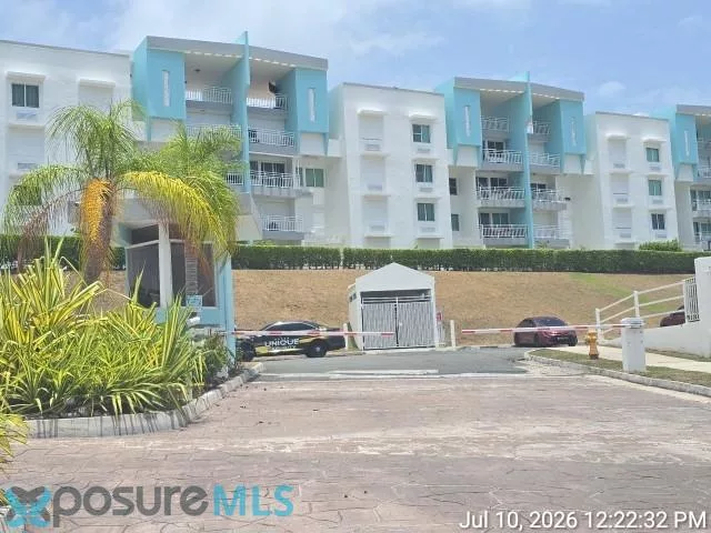 Condo Hillside Village