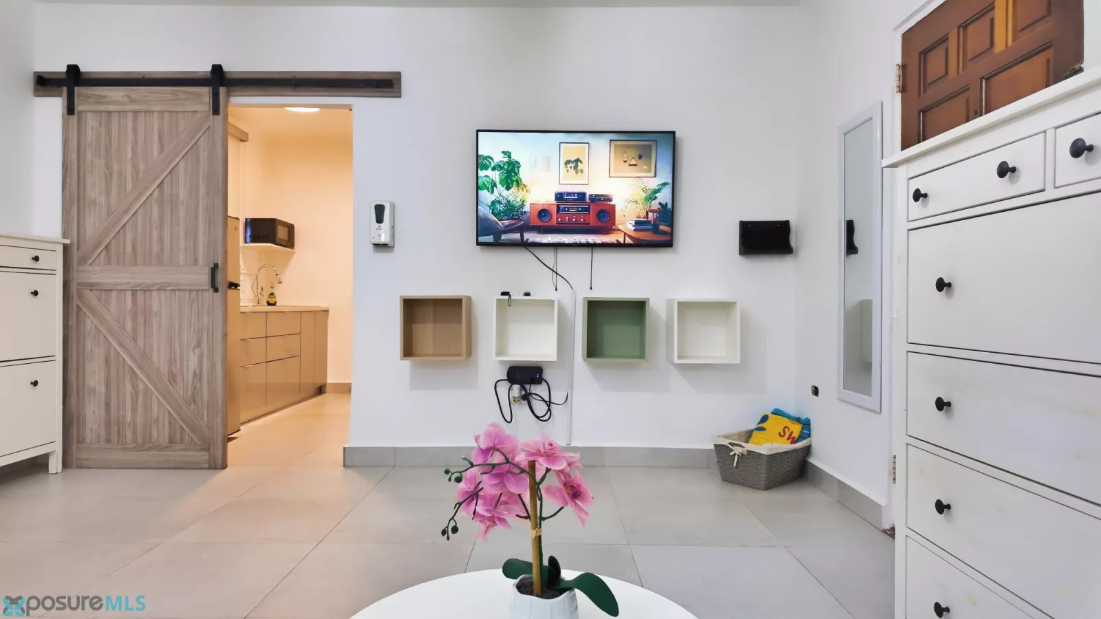 Condo Ashford 1350