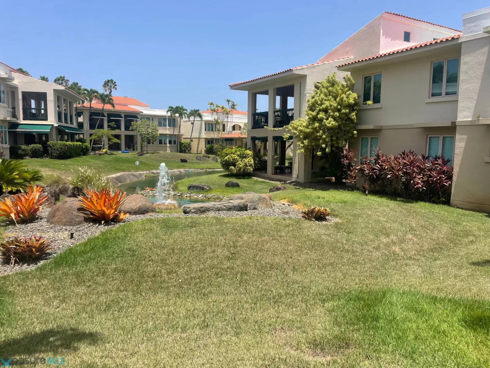 Condo Lakeside Villas