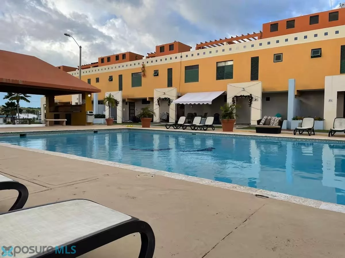 Condo Caboqueron