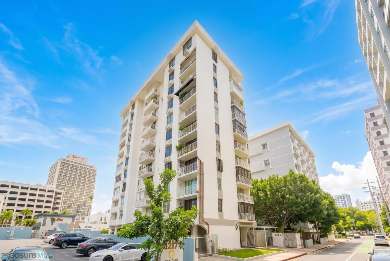 Condo Elbal Gardens