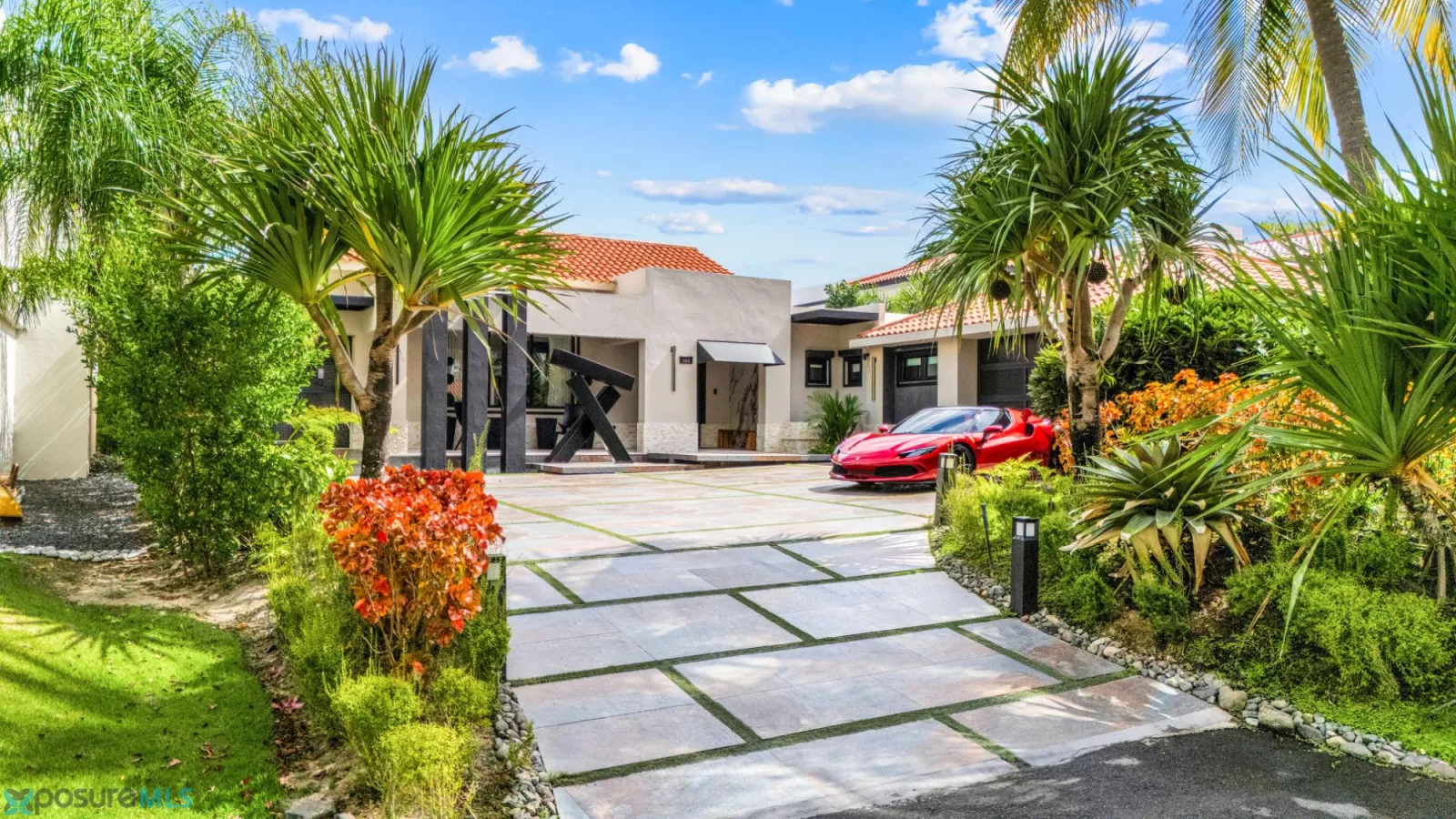 Urb. Dorado Beach East