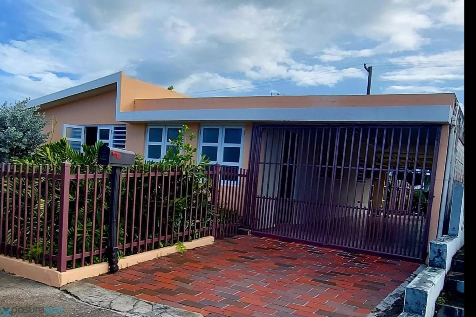 Urb. Bayamon Gardens