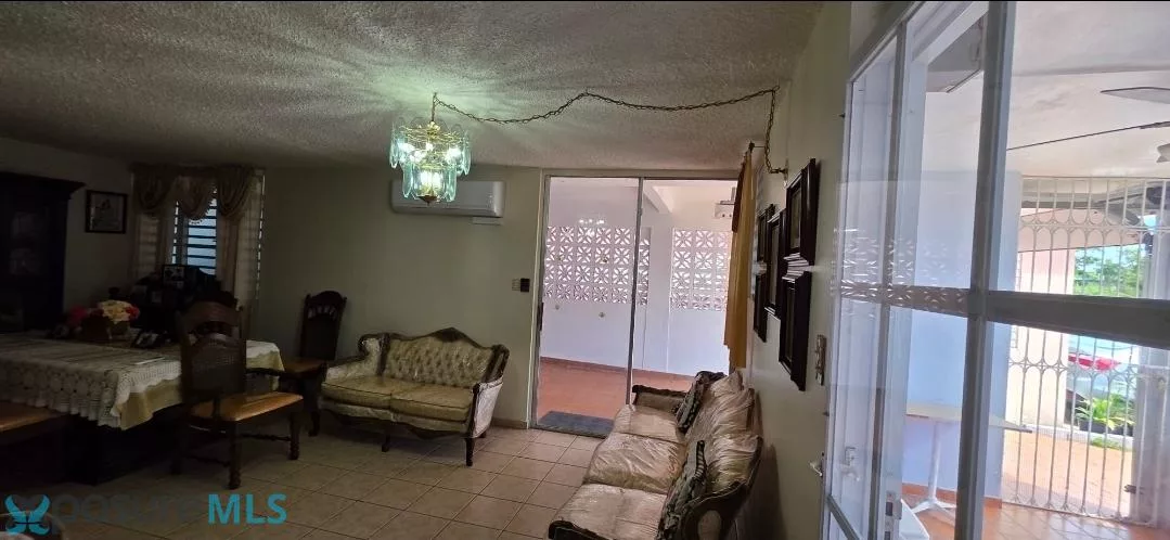 Casa en Urb. Sultana, mayaguez - foto 8