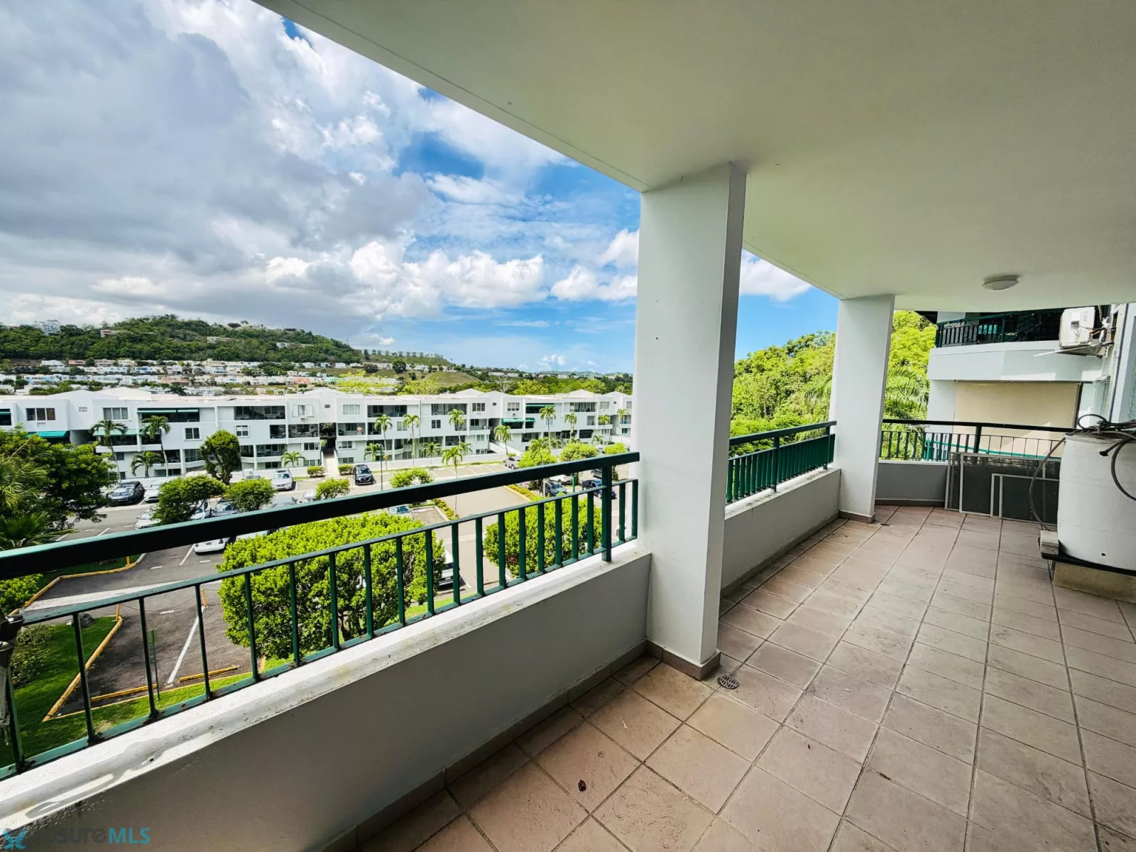 Condo Aventura, Encantada