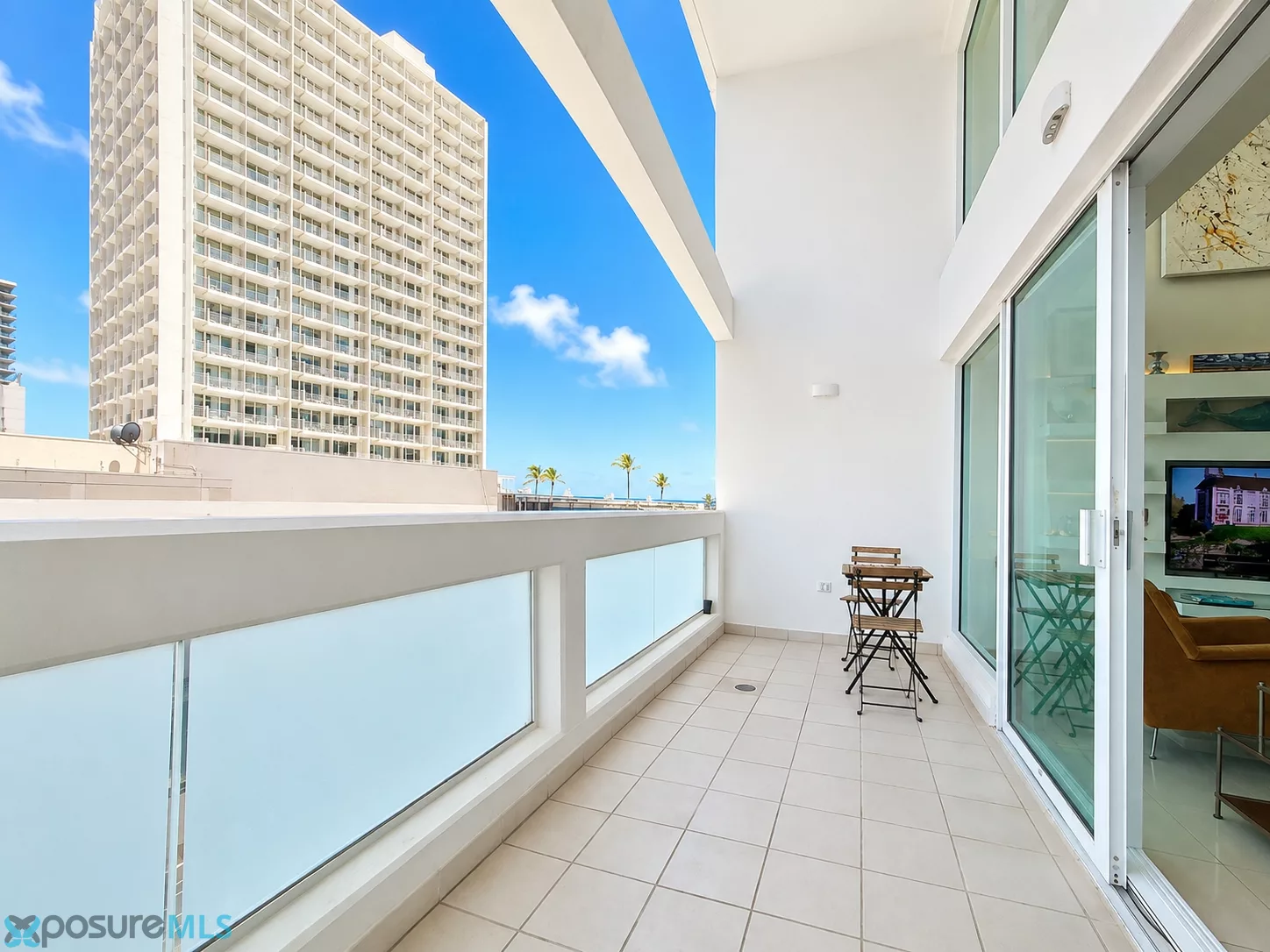 Condo Acquamarina