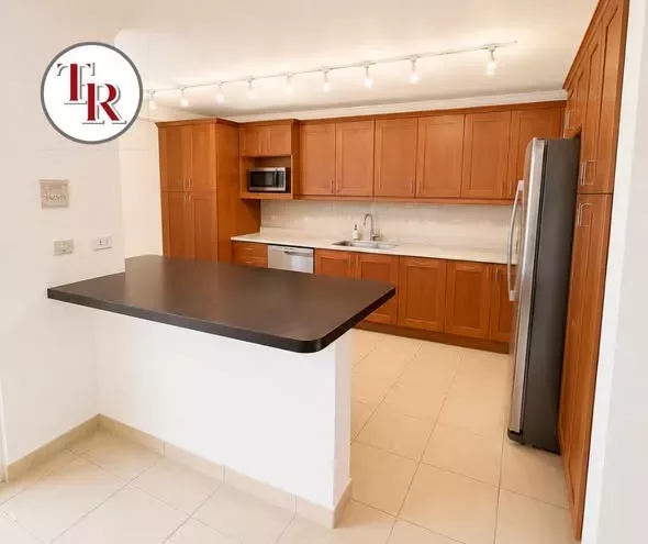 Condominio Torres del Escorial alquiler en Carolina, PR