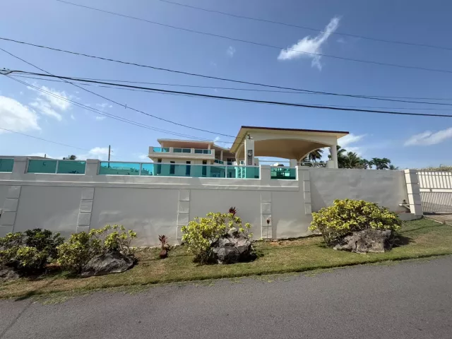 Bo. Tierra Nueva Saliente, Casa en Manati venta en Manatí, PR