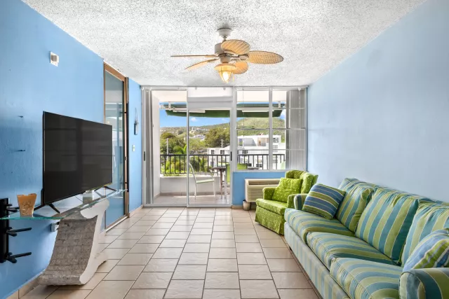 Cond. Villas Del Sol, Apartamento en Lajas venta en Lajas, PR