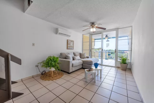 Cond. El Palmar, Apartamento En Lajas venta en Lajas, PR