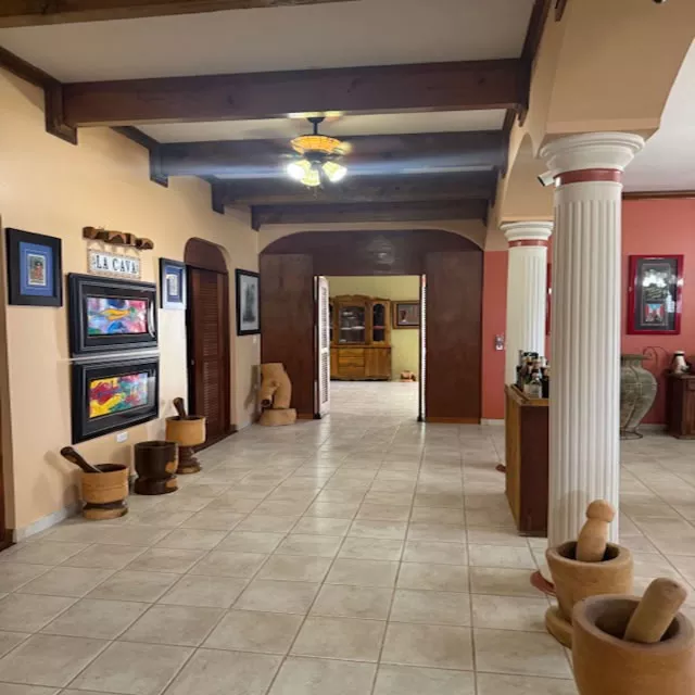 Sector La Tosca 10 Barrio San Idelfonso venta en Coamo, PR