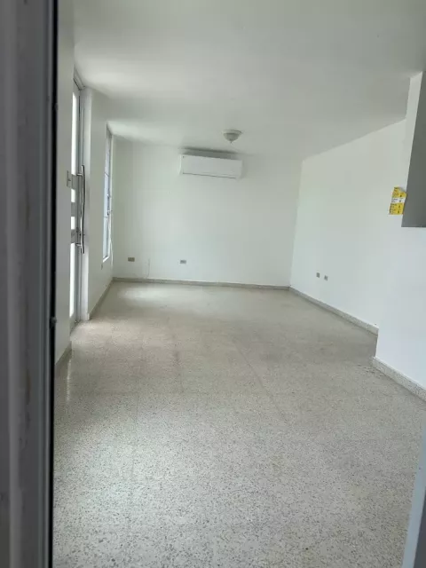 URB. EL ENCANTO alquiler en Juncos, PR
