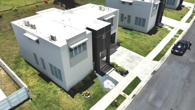 Urb Paisajes del Rio alquiler en Luquillo, PR