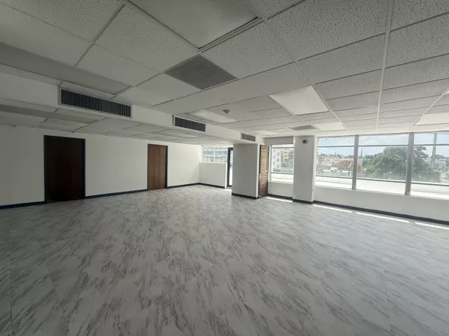 Cond. First Federal, Oficina en San Juan venta en San Juan, PR