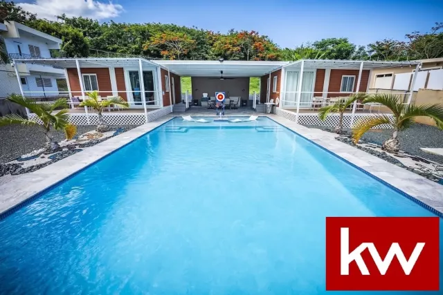 Urb Estancias Flora Del Mar, Propiedad En Manati venta en Manatí, PR