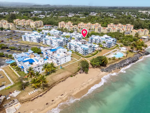 Cond. Costamar Beach Village West De Loiza venta en Loiza, PR
