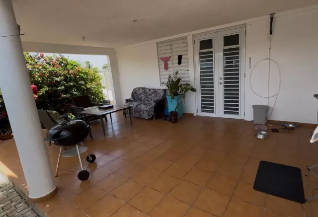 HATILLO URB MAR AZUL venta en Hatillo, PR