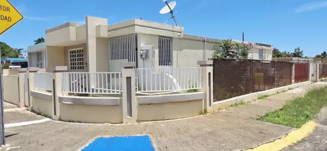Urb. Evangelina, Casa en Manati venta en Manatí, PR