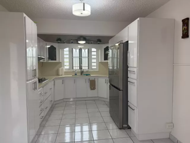 Urb. Colina De Lourdes - Barceloneta venta en Barceloneta, PR