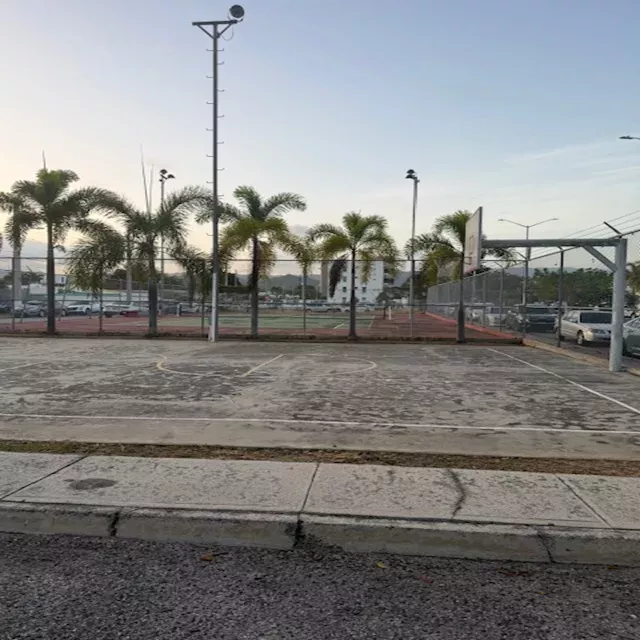 Paseo del Principe PH $2,000 alquiler en Ponce, PR