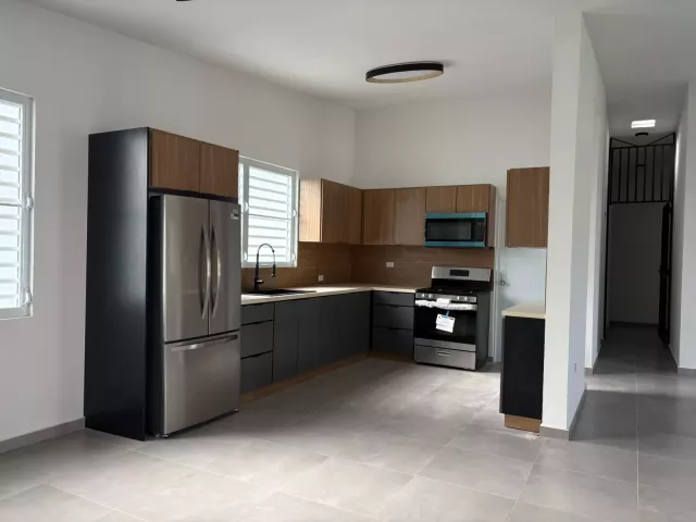 Bo. Caimital Bajo, Casa en Aguadilla venta en Aguadilla, PR