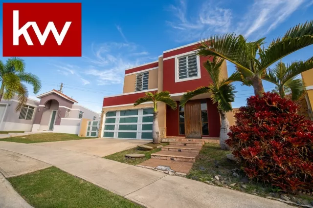 Urb. Palacios Del Rio I, Casa en Toa Alta venta en Toa Alta, PR