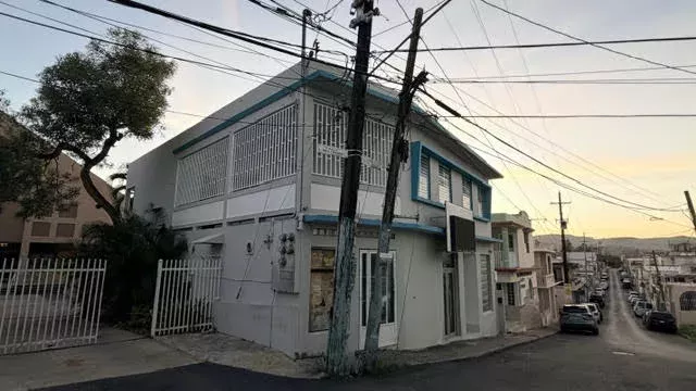 JESUS T PINEIRO SAN SEBASTIAN - COMERCIAL alquiler en San Sebastián, PR