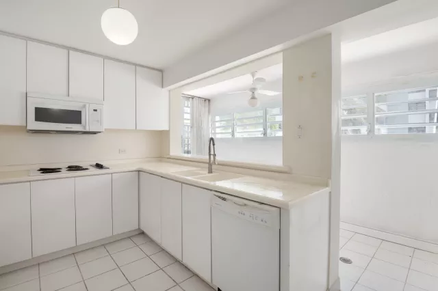 Cond. Ocean Court, Apartamento en San Juan venta en Condado Miramar, PR