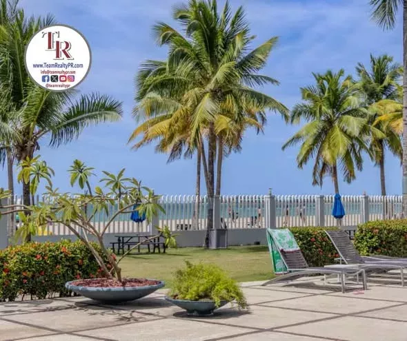 Condominio Playa Dorada alquiler en Isla Verde, PR