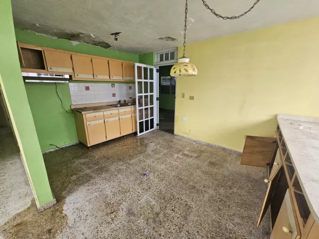 Urb Verdemar venta en Humacao, PR