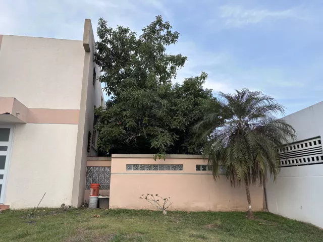 Urb. Villas de Buena Vista, Casa en Bayamón venta en Bayamón, PR