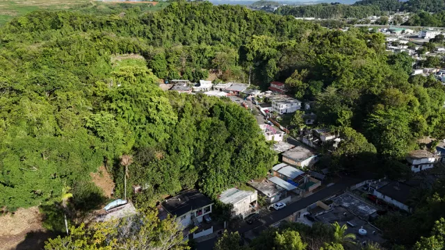 Bo. Villa Albizu, Casa en Toa Baja venta en Toa Baja, PR