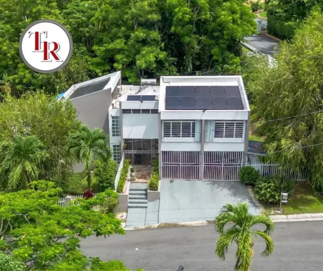 Urb. Carmen Hills venta en Guaynabo, PR