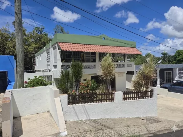 Bo. Bucarabones, Casa En Toa Alta Casa En Toa Alta venta en Toa Alta, PR