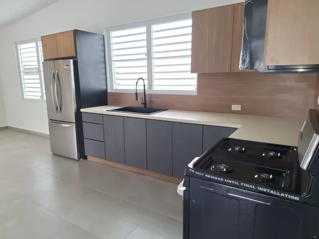 Bo. Caimital Bajo, Casa en Aguadilla venta en Aguadilla, PR